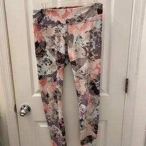 Fabletics leggings - great condition!